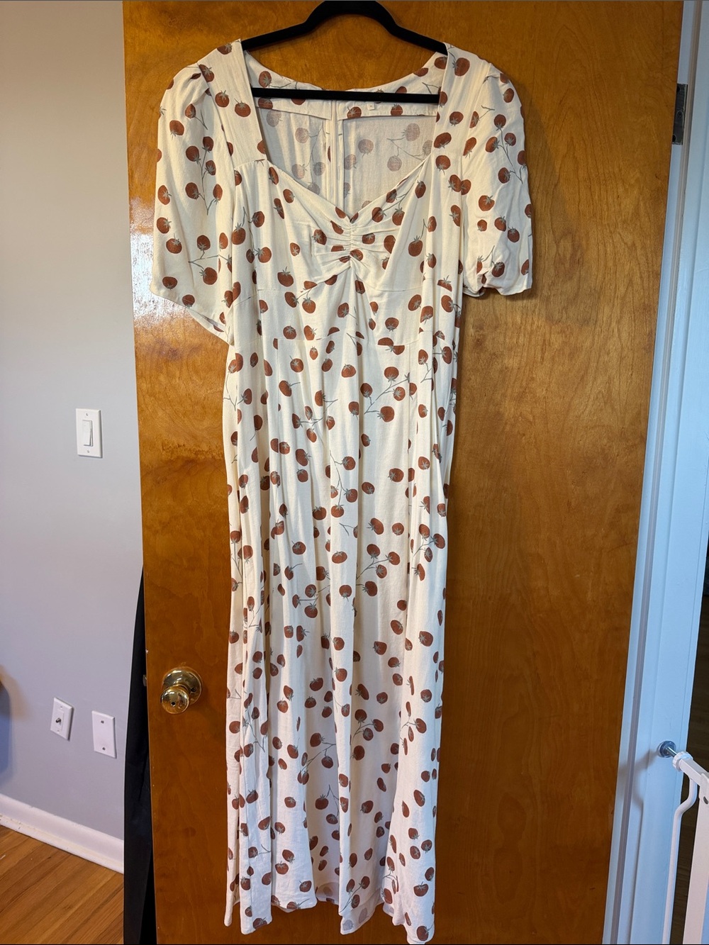 Women’s Cream Dress with Tomato Vine Print